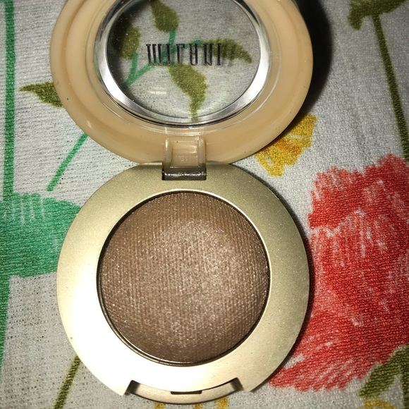 Makeup bundle! - Picture 7 of 7